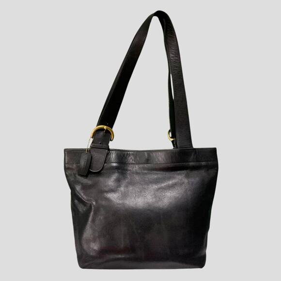 Coach Handbags - COACH Vintage Waverly  Black Leather Hobo Shoulder Bag Made in United States